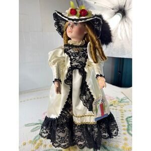 William Tung Treasures Forever Jenica Porcelain Doll Victorian Lace 676/1000